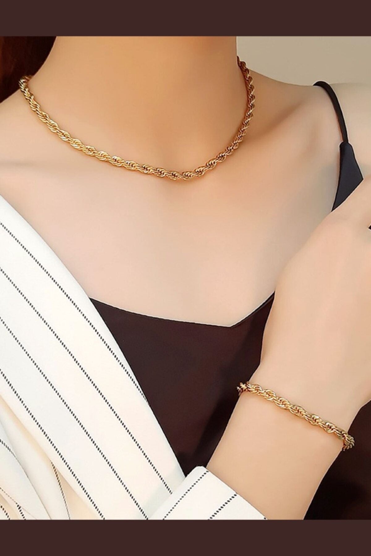Kadın Sarı Zincir Bileklik Seti Burgu Model